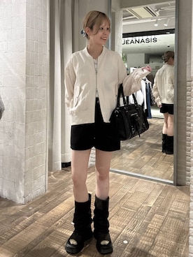 「JEANASIS（ジーナシス）のアイテム（ブルゾン）」を使った、おはさん（レディース・162cm）の春コーディネート