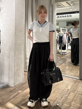 「JEANASIS（ジーナシス）のアイテム（Tシャツ/カットソー）」を使った、おはさん（レディース・162cm）の春コーディネート