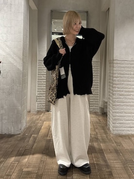 「JEANASIS（ジーナシス）のアイテム（パーカー）」を使った、おはさん（レディース・162cm）の秋コーディネート