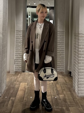 「JEANASIS（ジーナシス）のサキソニーパワショルジャケット/525969（テーラードジャケット）」を使った、おはさん（レディース・162cm）の秋コーディネート