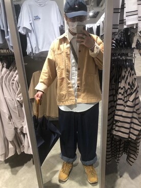 「NEW BALANCE（ニューバランス）のアイテム（スニーカー、ベージュ系）」を使った、Spencer Cheungさん（メンズ・170cm）の春コーディネート