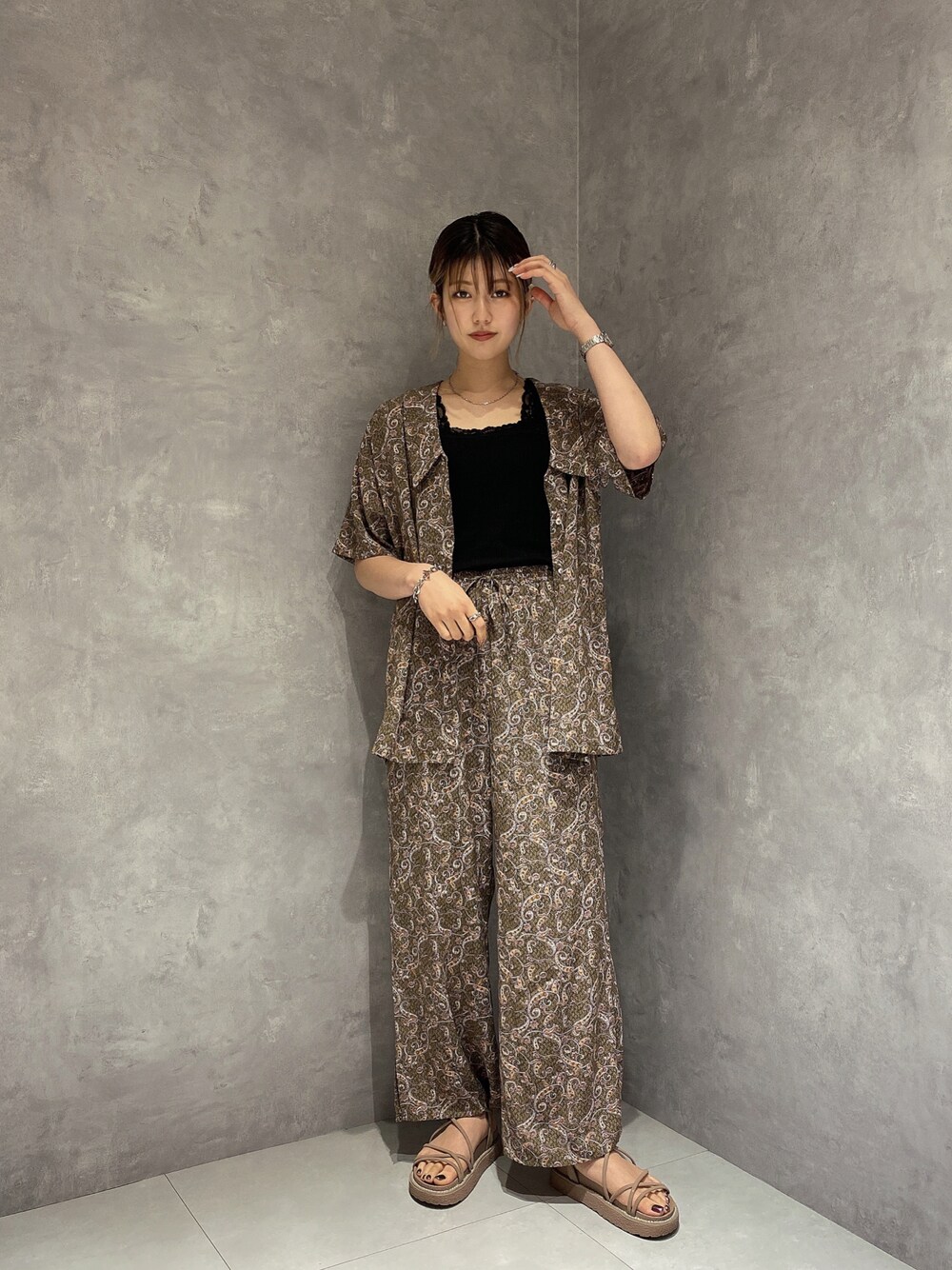 ペイズリー柄　 シャツ　パンツ　レディース　シアーセットアップ　古着 レディース] 80's ヴィテージ ペイズリー柄セットアップ オープン