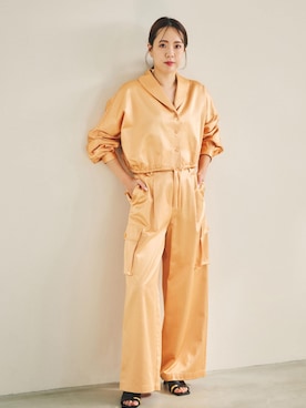 「アイテム（カーゴパンツ、オレンジ系）」を使った、MIYUKIさん（レディース・164cm）の冬コーディネート