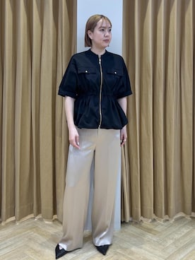 「ROPE'（ロペ）のポインテッドVカットパンプス（パンプス、ブラック系）」を使った、MIYUKIさん（レディース・164cm）の春コーディネート