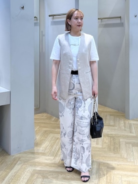 「ROPE'（ロペ）のSheep Leather Bag soiree(ソアレ) /マルチWAYバッグ（ハンドバッグ、ブラック系）」を使った、MIYUKIさん（レディース・164cm）の春コーディネート