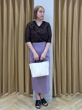「ROPE'（ロペ）の[美人スカート]ハイストレッチポケット付きタイトスカート（スカート、パープル系）」を使った、MIYUKIさん（レディース・164cm）の春コーディネート