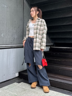「秋先取りコーデ」｜「アイテム（スウェットパンツ）」を使った、amisaさん（レディース・159cm）の秋コーディネート