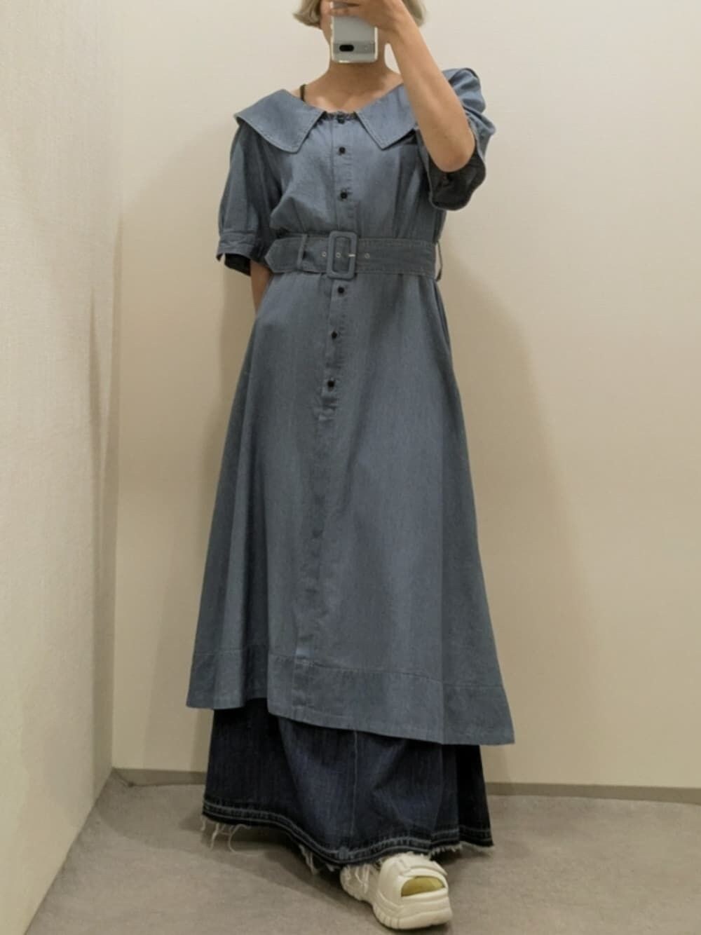 「大きいサイズレディースファッション、レギュラー、スタッフ、ワンピース×デニム、夏服、大人ガーリー、デニムコーデ」｜「marunの大きいサイズ テンセルデニムワンピース marun（ワンピース、ブルー系）」を使った、hiyoco21さん（レディース・155cm）の夏コーディネートの1枚目の写真
