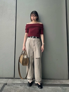 「アイテム（バレエシューズ）」を使った、Mila Owenさん（レディース・153cm）の秋コーディネート