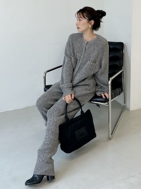 「Mila Owen（ミラオーウェン）のアイテム（その他パンツ）」を使った、Mila Owenさん（レディース・159cm）の秋コーディネート