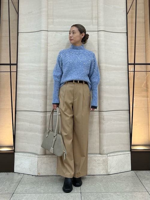 新品タグ付　フォルムスリーブパールデザインニット　青　Mila Owen フォルムスリーブパールデザインニット(ニット)｜トップス｜Mila Owen