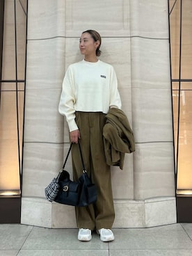 「アイテム（チャーム、その他）」を使った、Mila Owenさん（レディース・158cm）の秋コーディネート