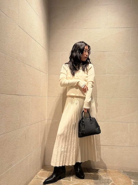 Mila Owenさん（レディース・155cm）の冬コーディネート