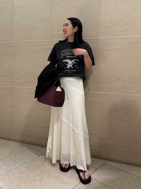 「ナロースカート」｜「アイテム（サンダル）」を使った、Mila Owenさん（レディース・151cm）の夏コーディネート