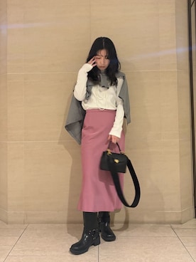 Mila Owenさん(レディース・155cm)の冬コーディネート