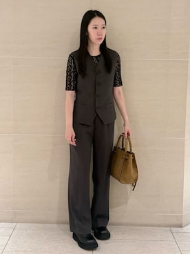 Mila Owenさん(レディース・160cm)の秋コーディネート