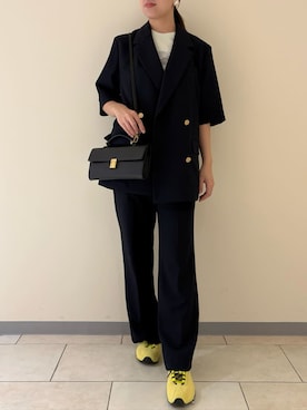 Mila Owenさん（レディース・158cm）の春コーディネート
