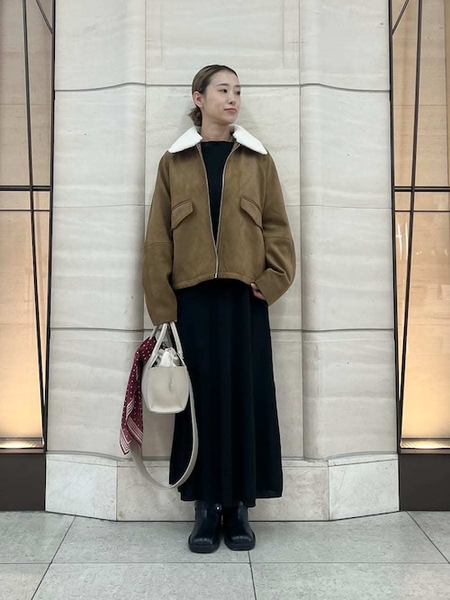 ミラオーウェン ミラオーエン 巾着付きラージボストンバッグブラックバッグ Mila Owen（ミラオーウェン）の「巾着付きラージボストンバッグ