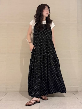 Mila Owenさんのコーディネート