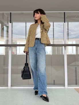 「アイテム（ベルト、ゴールド系）」を使った、Mila Owenさん（レディース・160cm）の秋コーディネート