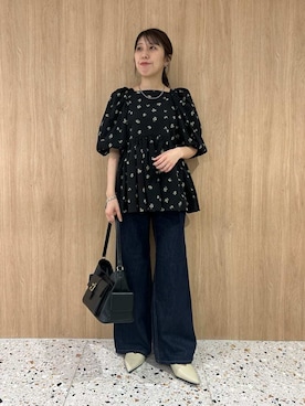 Mila Owenさん(レディース・161cm)の秋コーディネート