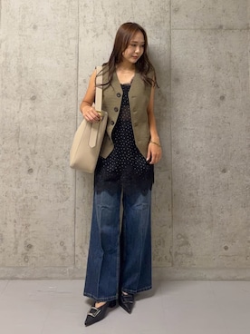 Mila Owenさん(レディース・152cm)の秋コーディネート