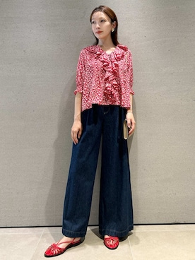 Mila Owenさん（レディース・159cm）の春コーディネート