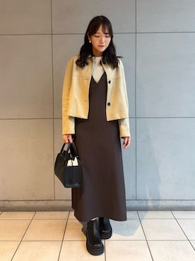 Mila Owenさん（レディース・159cm）の秋コーディネート