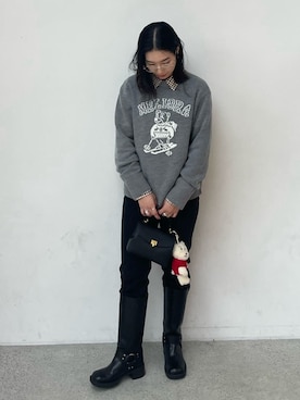 「アイテム（キーケース/キーアクセサリー）」を使った、Mila Owenさん（レディース・158cm）の冬コーディネート