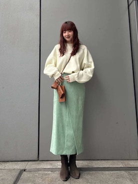 Mila Owenさん（レディース・162cm）の冬コーディネート