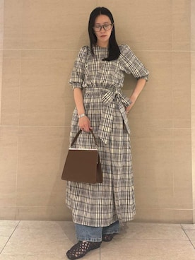 Mila Owenさん（レディース・160cm）の夏コーディネート