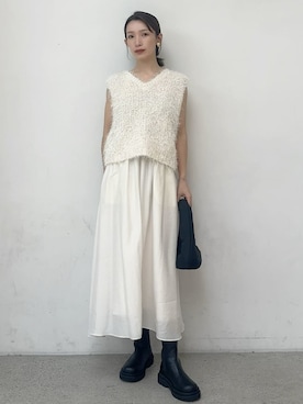Mila Owenさん(レディース・159cm)の秋コーディネート