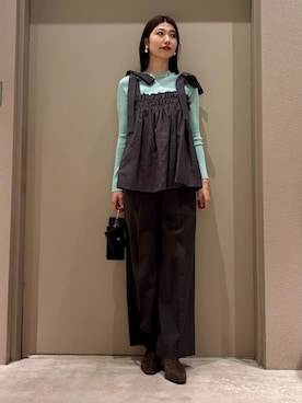 Mila Owenさん（レディース・169cm）の冬コーディネート