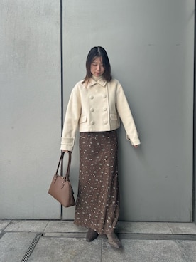 Mila Owenさんのコーディネート