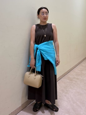 Mila Owenさんのコーディネート