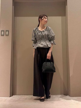 Mila Owenさん(レディース・169cm)の春コーディネート