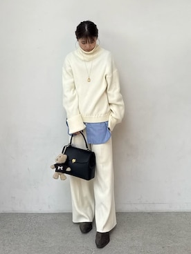 「アイテム（キーケース/キーアクセサリー）」を使った、Mila Owenさん（レディース・155cm）の冬コーディネート