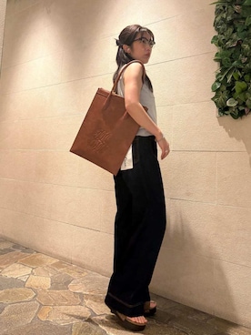 Mila Owenさん(レディース・155cm)の春コーディネート