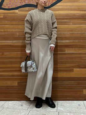 Mila Owenさん(レディース・158cm)の冬コーディネート