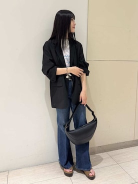 Mila Owenさん（レディース・163cm）の夏コーディネート