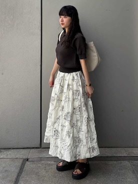Mila Owenさん（レディース・162cm）の春コーディネート
