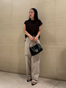 「アイテム（ベルト、ゴールド系）」を使った、Mila Owenさん（レディース・151cm）の夏コーディネート