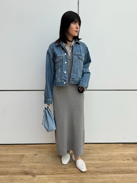Mila Owenさんのコーディネート