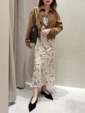 Mila Owenさんのコーディネート