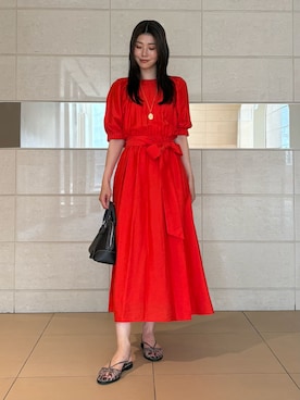Mila Owenさん（レディース・169cm）の夏コーディネート