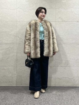 Mila Owenさん（レディース・165cm）の冬コーディネート