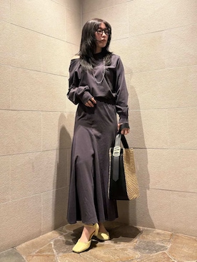 Mila Owenさんのコーディネート