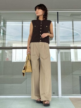Mila Owenさん（レディース・160cm）の夏コーディネート