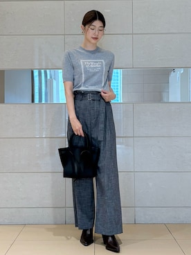 Mila Owenさん(レディース・169cm)の秋コーディネート