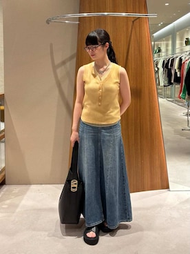 Mila Owenさん(レディース・155cm)の春コーディネート